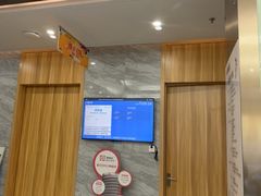 -上海仁爱医院口腔科 · 种植