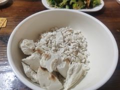 掰馍-果渊斋老米家泡馍馆(大雁塔店)