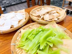 -牧人巷子·大锅羊汤·暴走牛骨(大成路店)