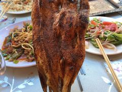 -新疆风味冷水鱼庄(友谊峰路店)