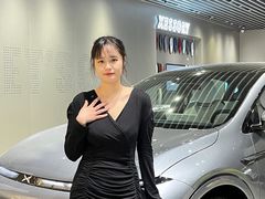 -小鹏汽车体验中心(苏州龙湖狮山天街店)