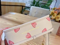 -COACH蔻驰(华润万象城店)