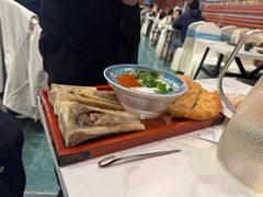 -乡村馕坑肉·烧烤·新疆菜·本地人更爱吃(阿勒泰首店)