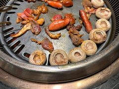 -梨花自助烤肉(西三旗万象汇黑金店)
