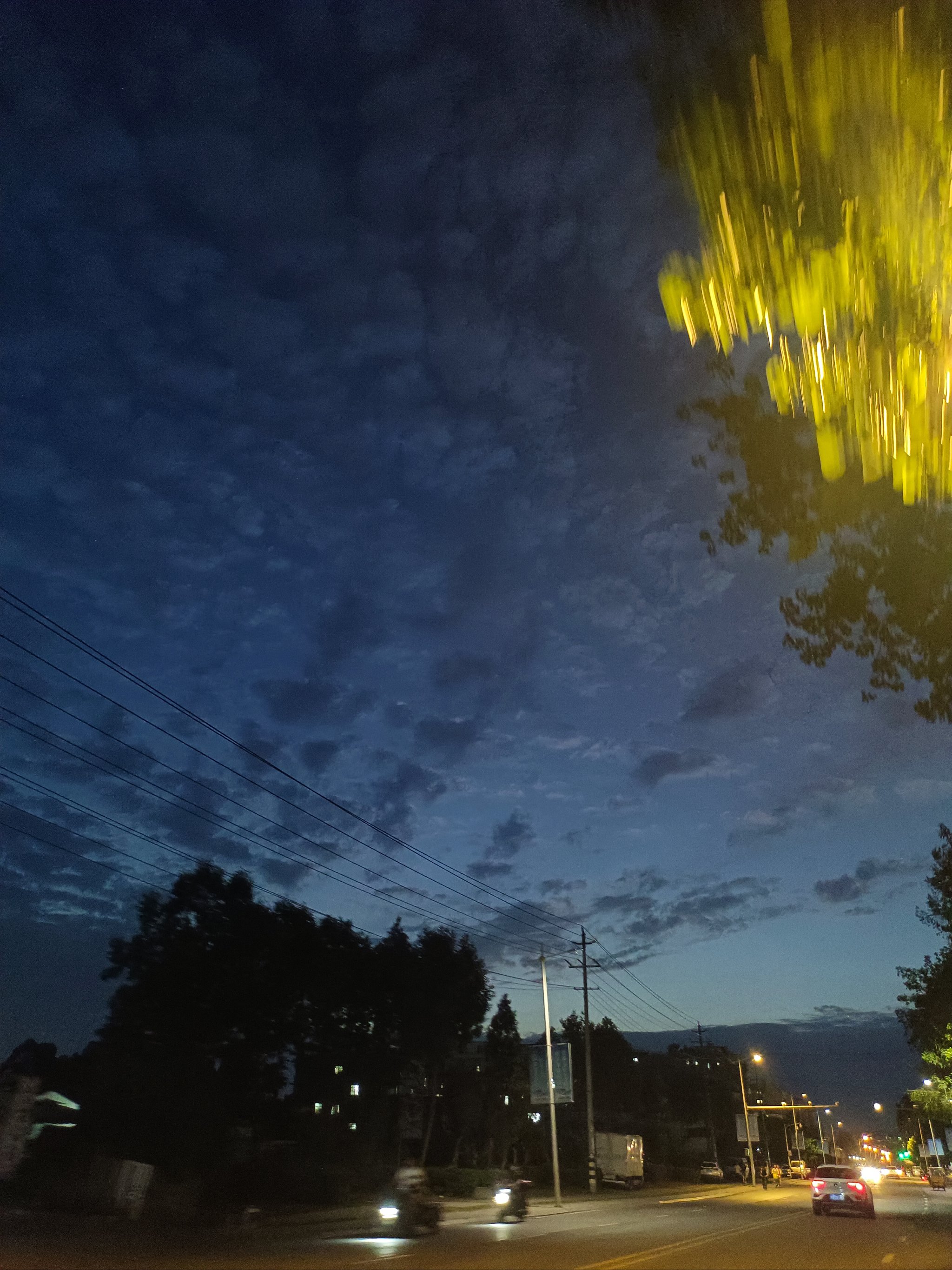 夏天夜晚的天空图片图片