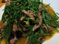 -大众跷脚牛肉馆·非遗传承单位(峨眉山店)