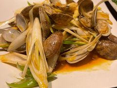 -臻鲜燕海鲜融合餐厅(金陵style店)