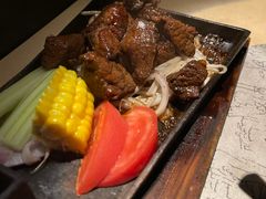 牛肉粒-穹六人间 people 6(岳阳路店)