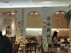 -来龙里 精致 东南亚餐室(万象城店)