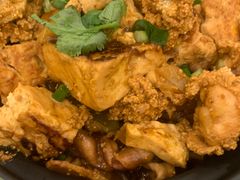 砂锅鱼杂烧豆腐-长白山国际酒店中餐厅