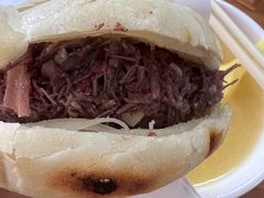 -闫家驴肉火烧(五四店)