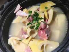 咸笃鲜-新白鹿餐厅(嘉兴八佰伴华府店)