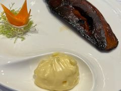 沙律烟鲳鱼-新雅粤菜馆(南京东路店)