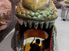 -中国西峡恐龙遗迹园