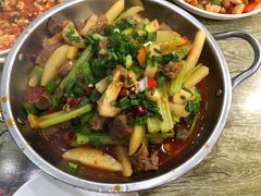 干锅牦牛肉-乡土特色.冷锅鱼.牦牛肉汤锅