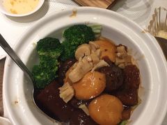海味一品煲-新加坡海鲜共和(名胜世界圣淘沙海滨坊)