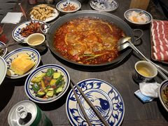 -旧街市鲜货老火锅(大光路店)