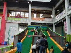 -蒙特利亲子乐园