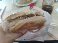-荀记肉夹馍(三八家乐福店)