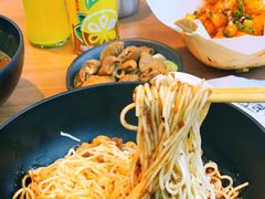 -亚皆老街南宁老友粉·米粉(印象城店)