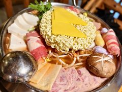 -恩你小木屋·韩式料理(假日广场店)