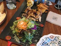 -I HOLIC艾豪丽披萨(KKone店)