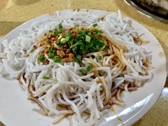 -东巴谷野生菌火锅餐厅