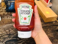 -HIGH FIVE哈福手工汉堡(桂林路店)