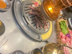 -GOGIYA·咕叽吖韩国传统烤肉店(东方新天地店)