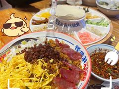 -怪噜范·老贵阳街头名小吃(汇金星力城店)