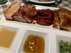 -新大咀港式茶餐厅(宝山万达店)