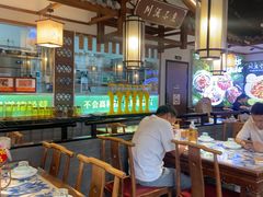 -川流不息·地道川菜·小龙虾(新松江路店)