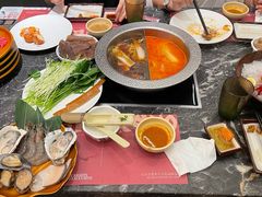 -牛YO寿喜烧·铁板烧和牛火锅自助(市府恒隆店)