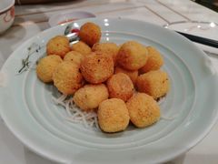 一口流心豆腐-稻香酒家·33年老字号·港式粤菜(富邦中心店)
