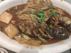 -小船渔村•大连菜•大连焖鱼(黄河路店)
