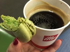 -ladurée(戴高乐机场T 2F店)