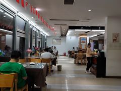 大堂-荆楚食府(高铁店)