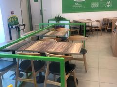 大堂-老乡鸡(六安新加坡御苑店)
