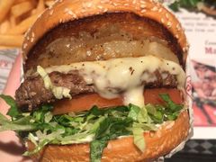 -The Habit Burger Grill 哈比特汉堡(复兴soho店)
