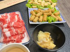 -灶知轩湘西石锅鱼(万佳广场店)