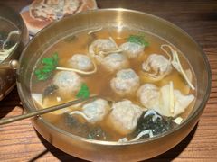 -荣记歡喜·馄饨铺(开发区振华购物中心店)