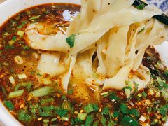 -陇上全荟兰州传统牛肉面(延吉路店)