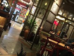 -玛格萝妮(汇智国际商业中心店)