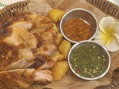 -小小集渔·泰式大排档(太古里香槟店)