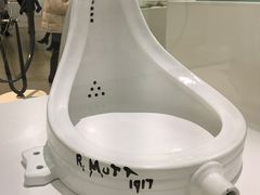 -蓬皮杜艺术中心