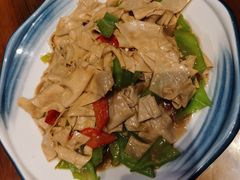 -百姓村东北菜馆(海棠湾店)