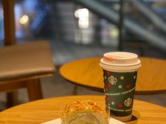 -星巴克臻选(济南恒隆店)