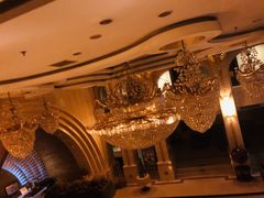 -碧中海汤泉汗蒸酒店