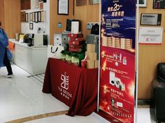 -雅悦齿科(顾村公园店)