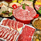 通通畅吃好吗？两盘就回本啊 第二层则酸汤火锅